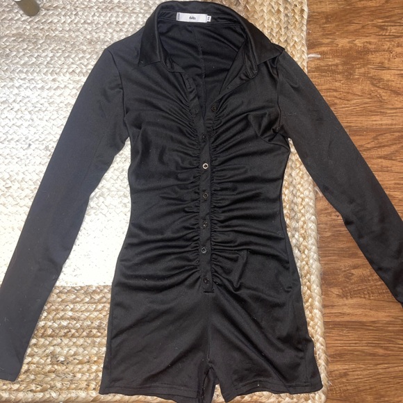 Adika Romper Black Ruched Front Long Sleeve - Picture 2 of 3